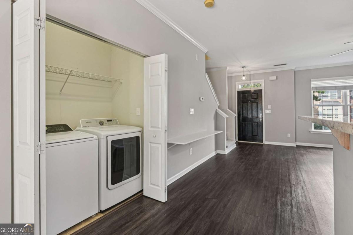 4704 Liberty Square DR