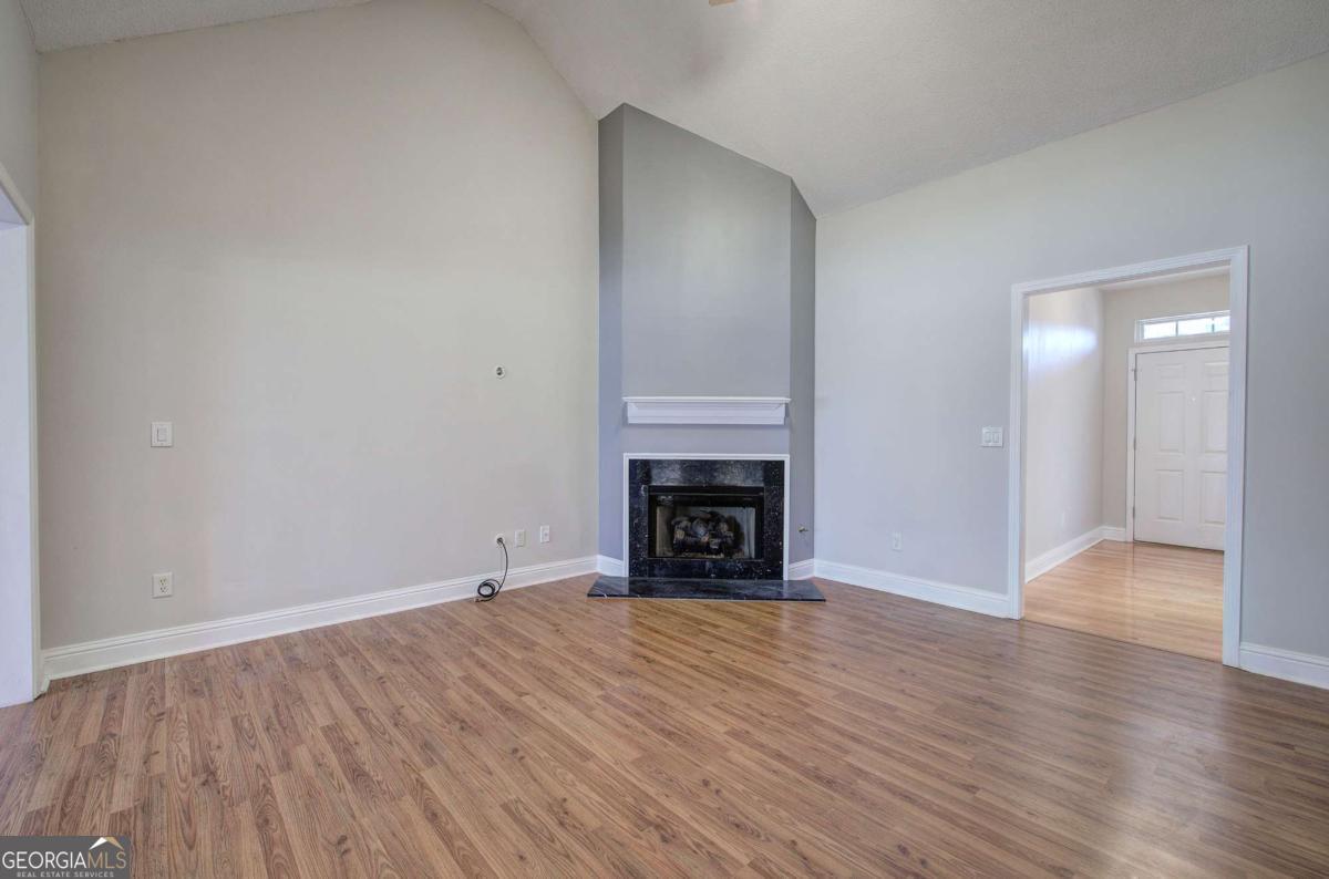 2500 ROSEHILL CIR