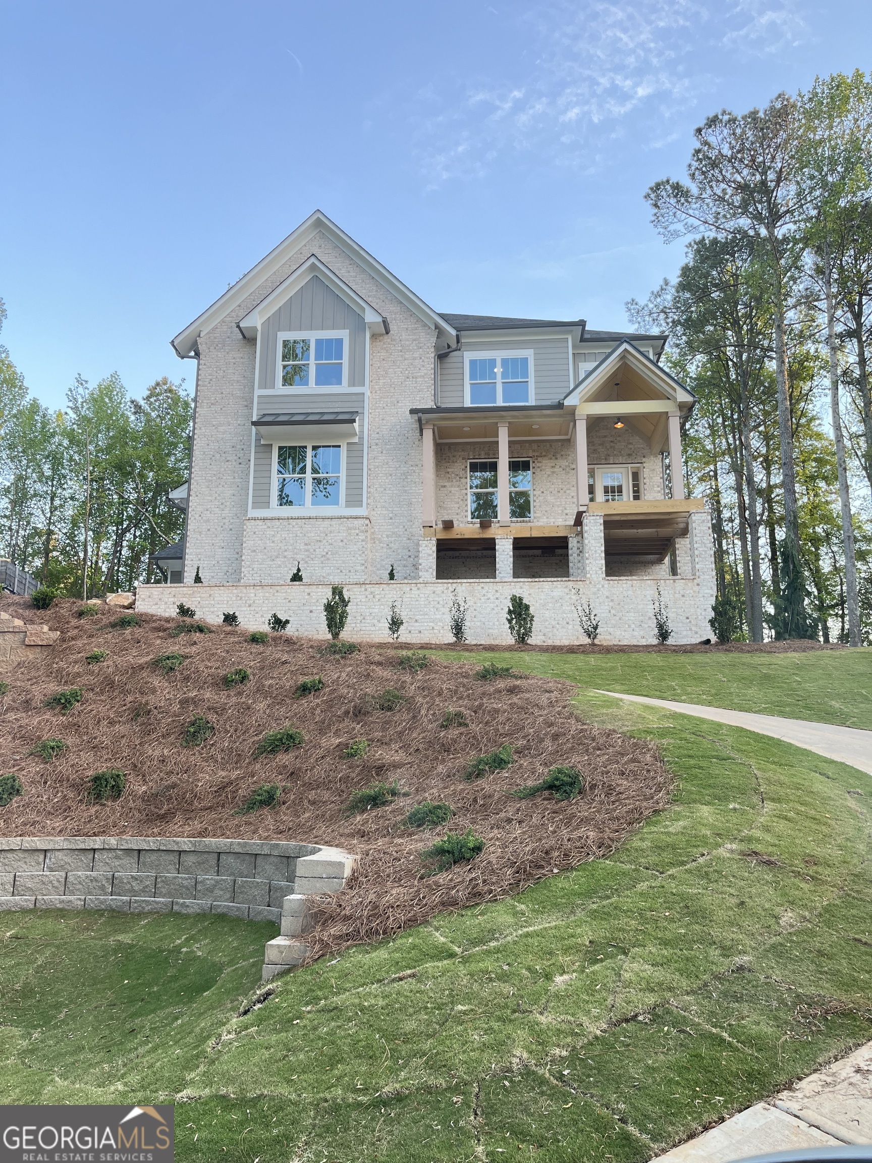 1005 Liberty Springs DR
