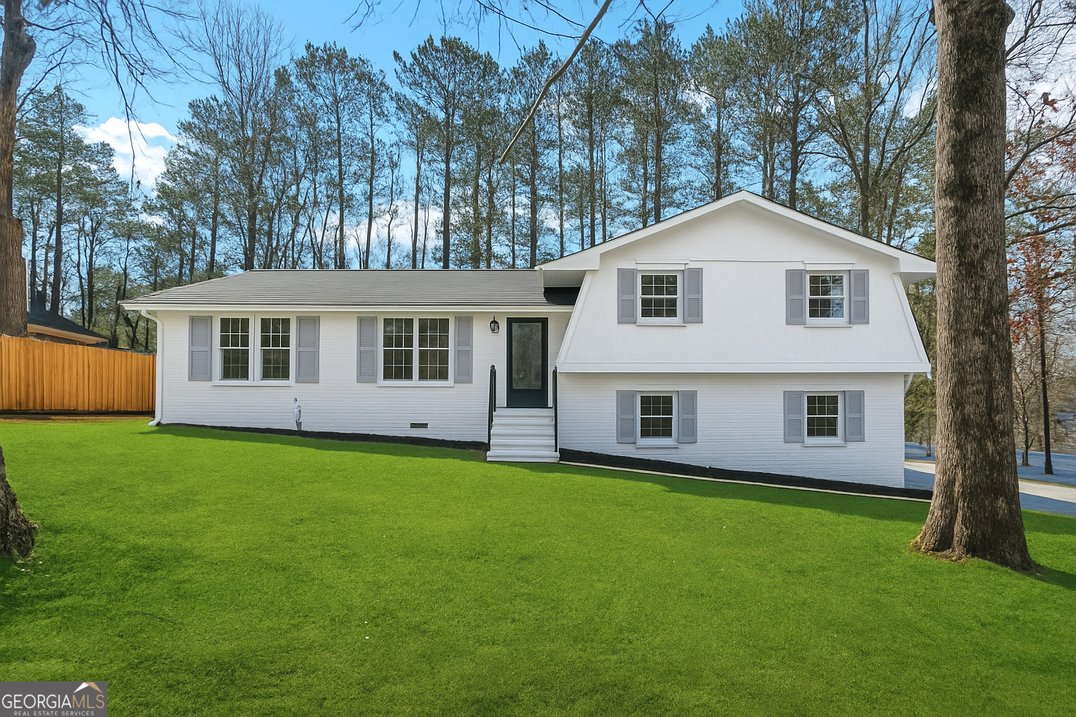 2511 Due West CIR NW