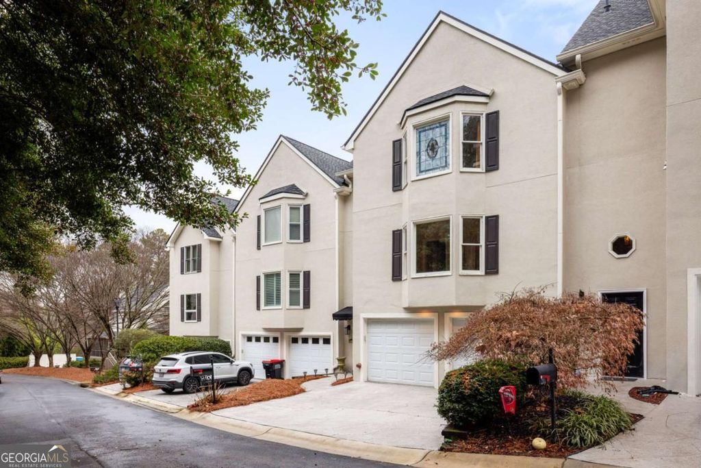 Photo of 206 Cameron Place SE, Atlanta, GA 30339 (MLS # 10709151)