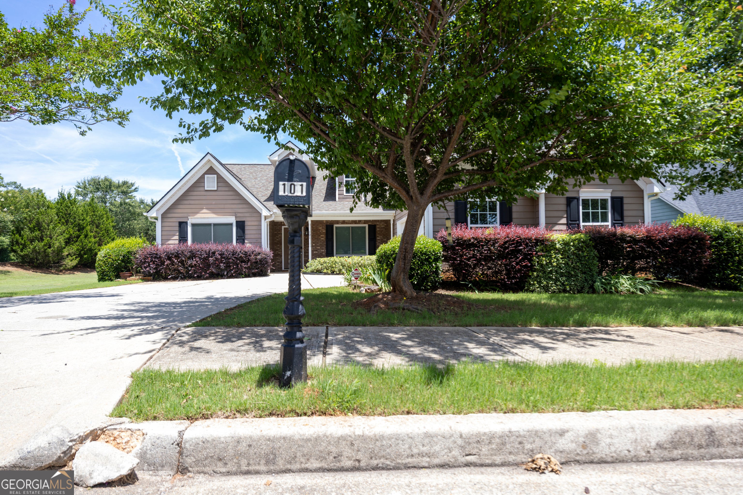 101 Kittle LN