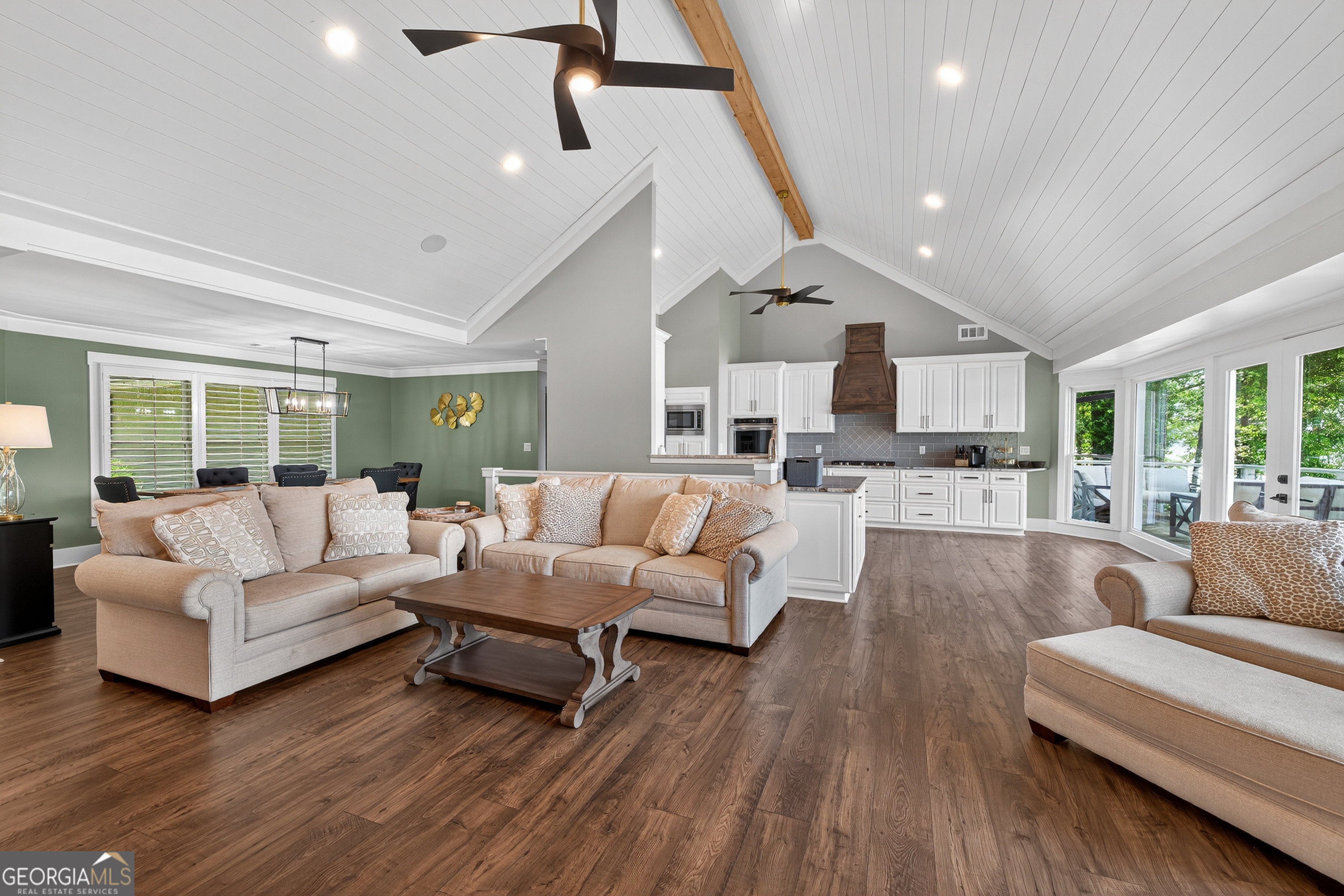 Phoenix Lake - Residential