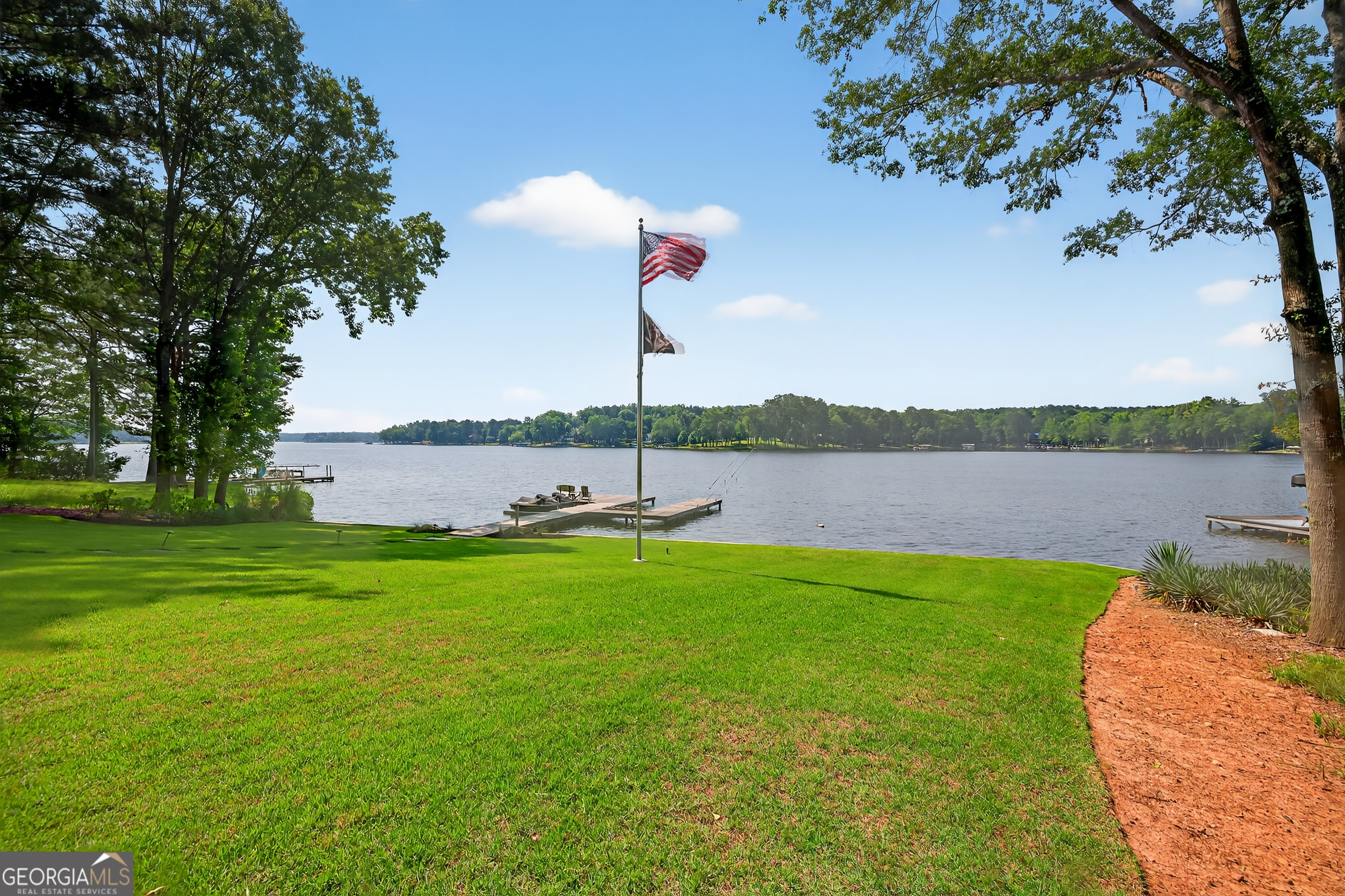 Phoenix Lake - Residential