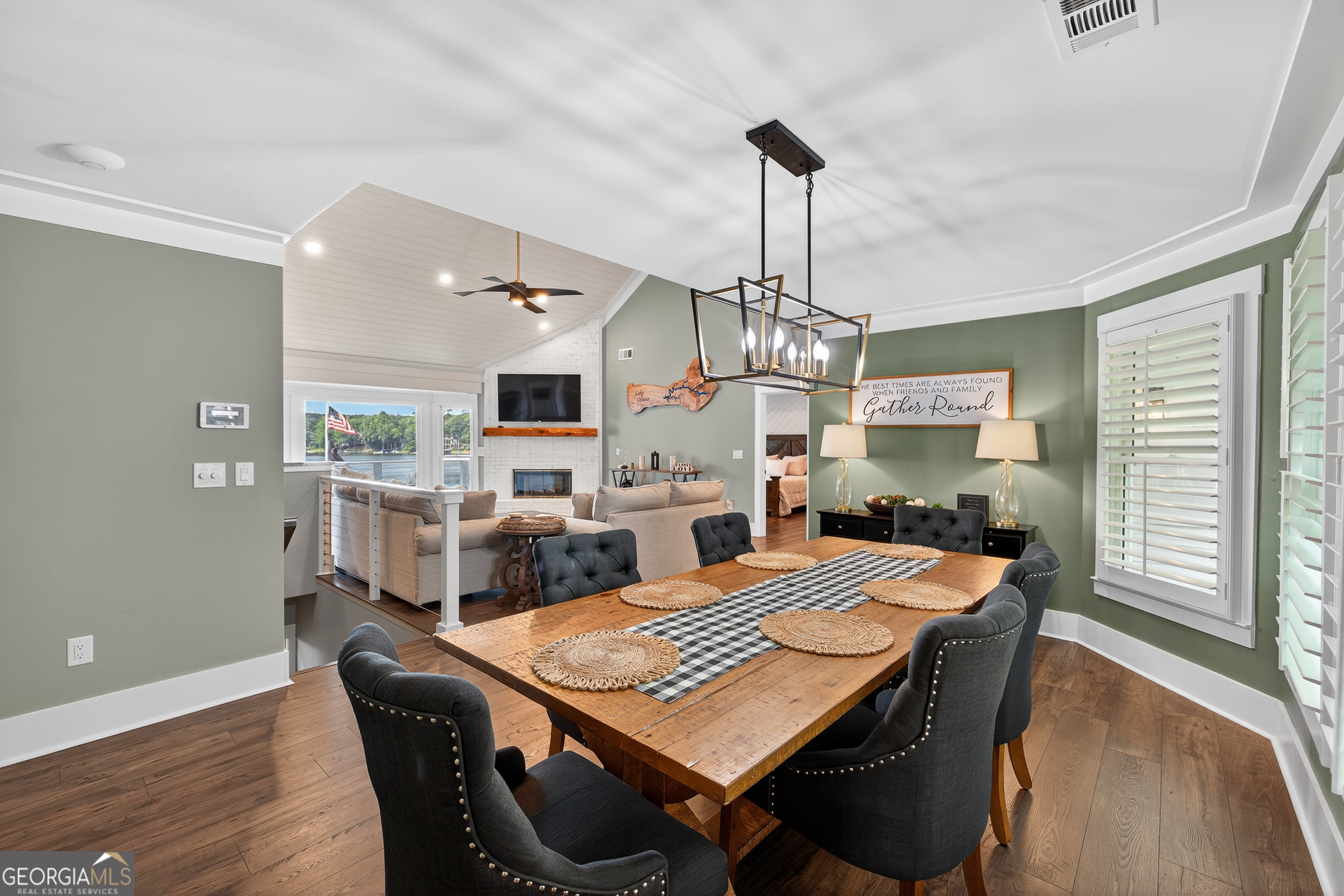 Phoenix Lake - Residential