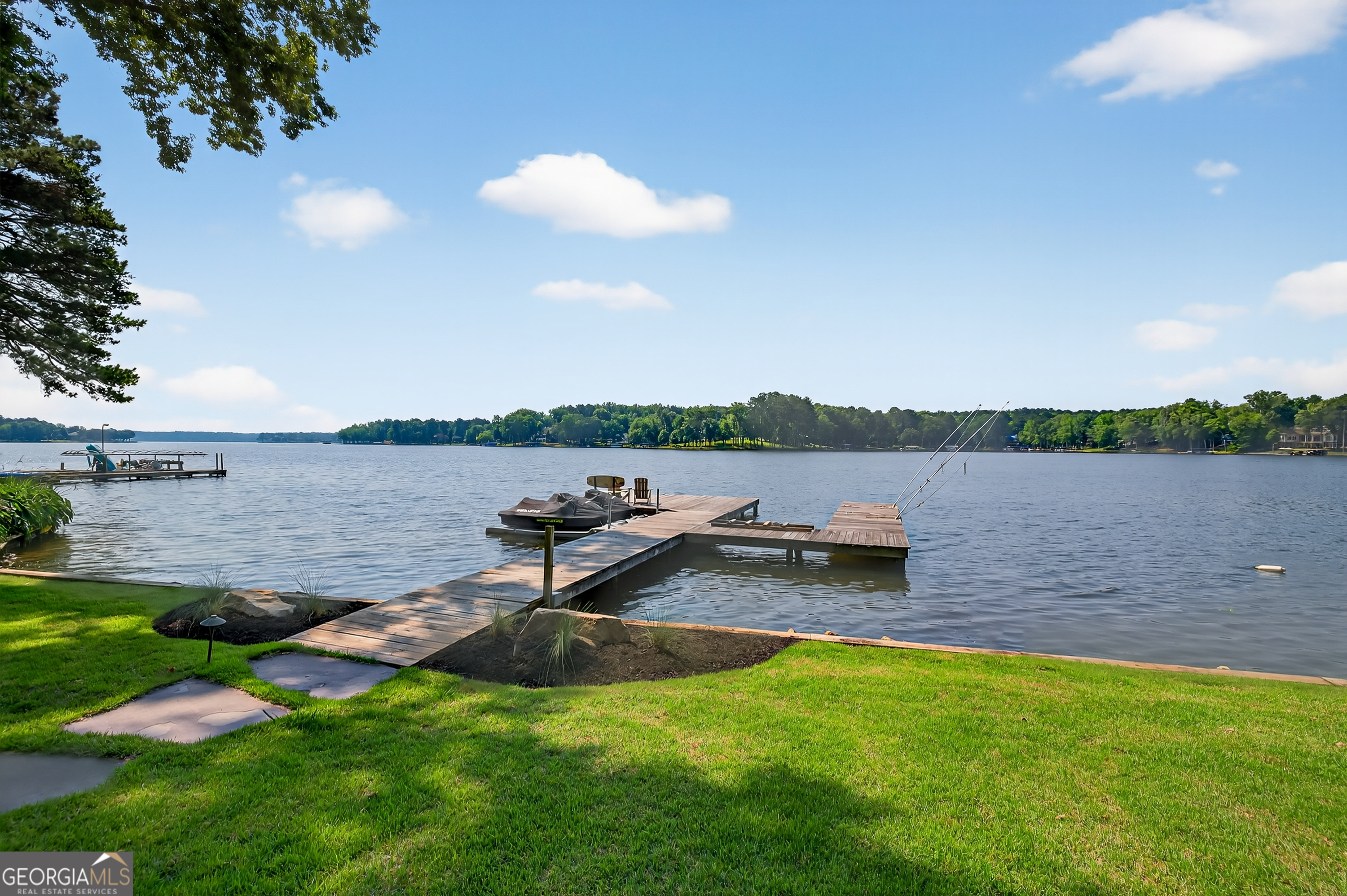 Phoenix Lake - Residential