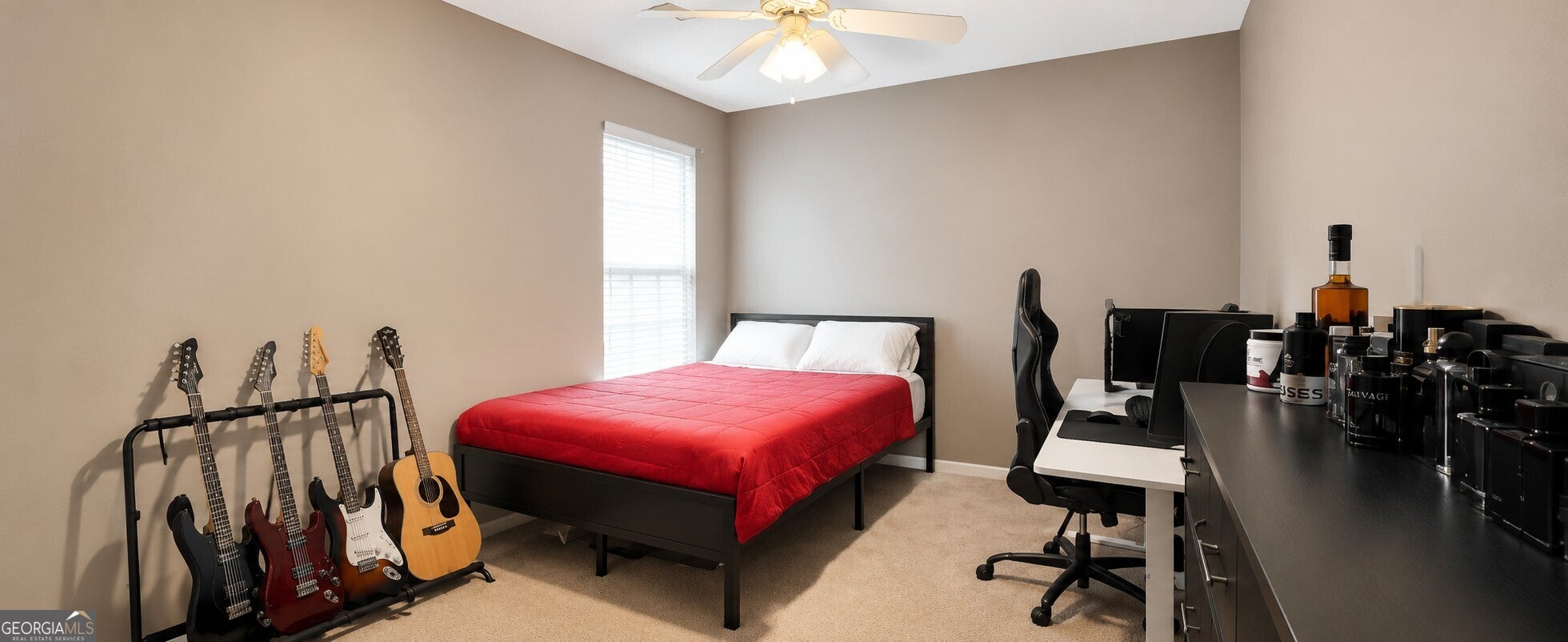583 Bradford LN