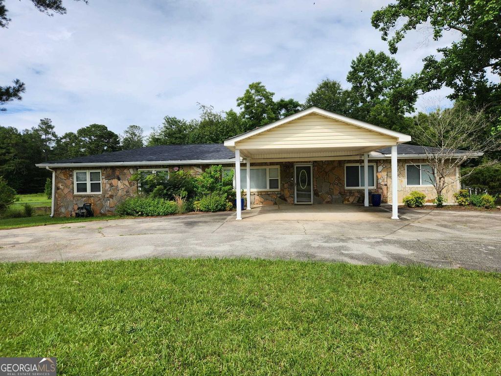 Photo of 110 Gum Creek Road, Oxford, GA 30054 (MLS # 10624964)
