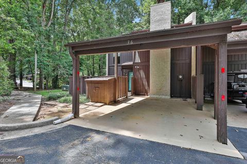 Photo of 36 Cobblestone Creek, Peachtree City, GA 30269 (MLS # 10629200)