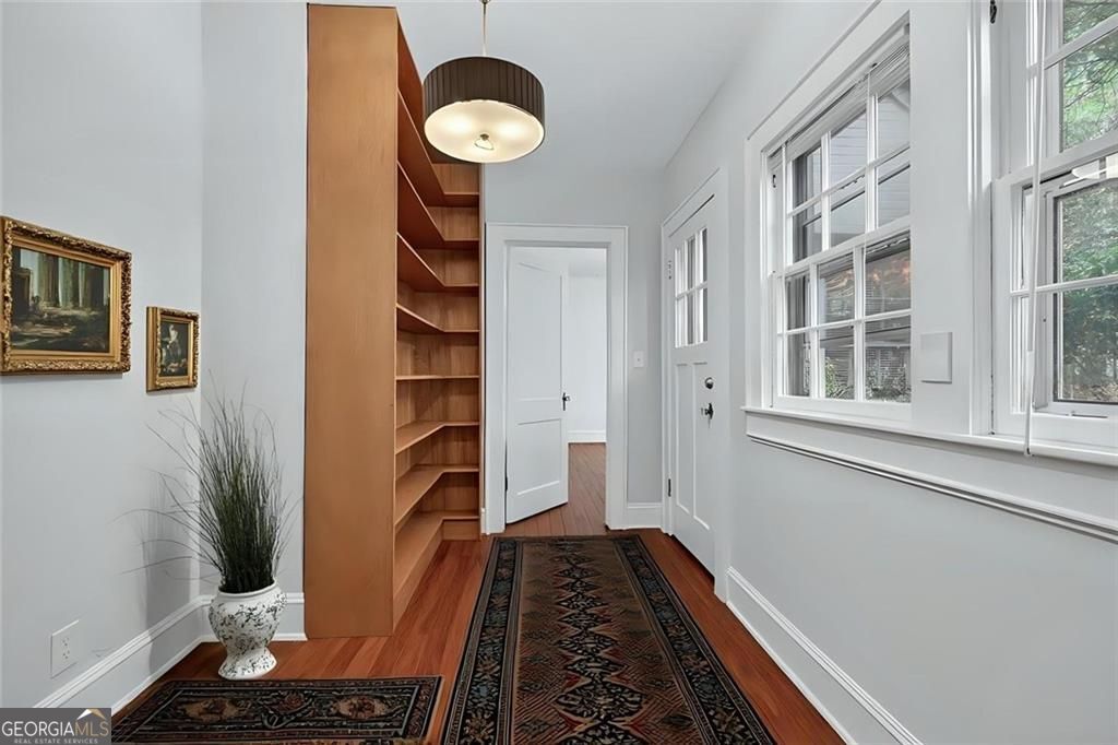 Atlanta, Georgia 30307, United States, 2 Bedrooms Bedrooms, ,1 BathroomBathrooms,Residential,Active,250109