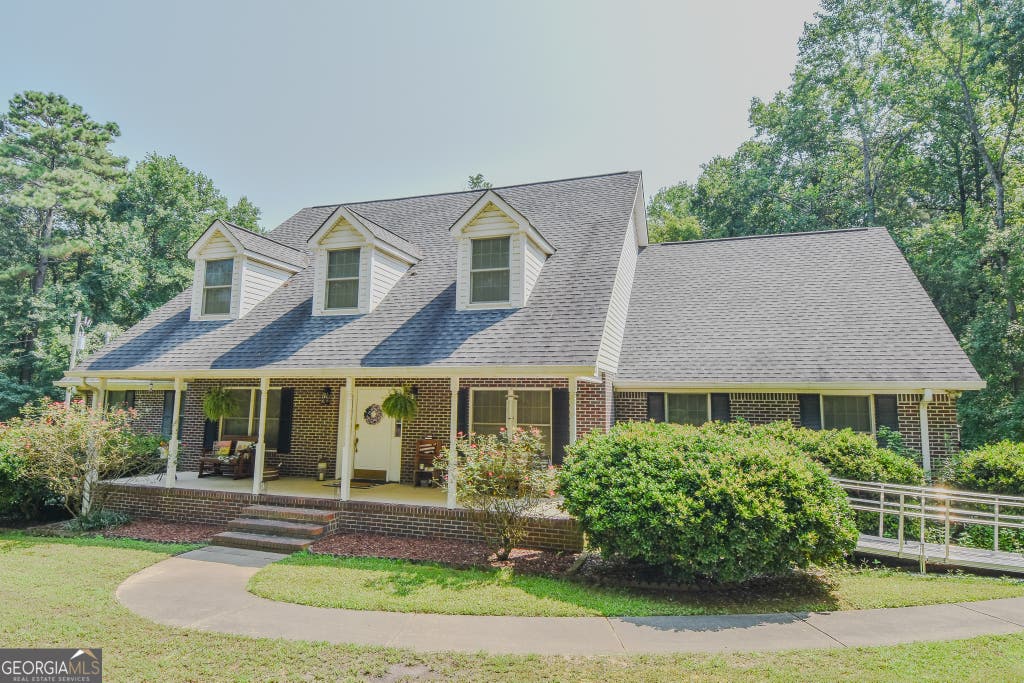 Photo of 441 Campbell Road, Meansville, GA 30256 (MLS # 10816420)