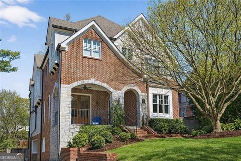 Photo of 750 Yorkshire Road NE, Atlanta, GA 30306 (MLS # 10763359)