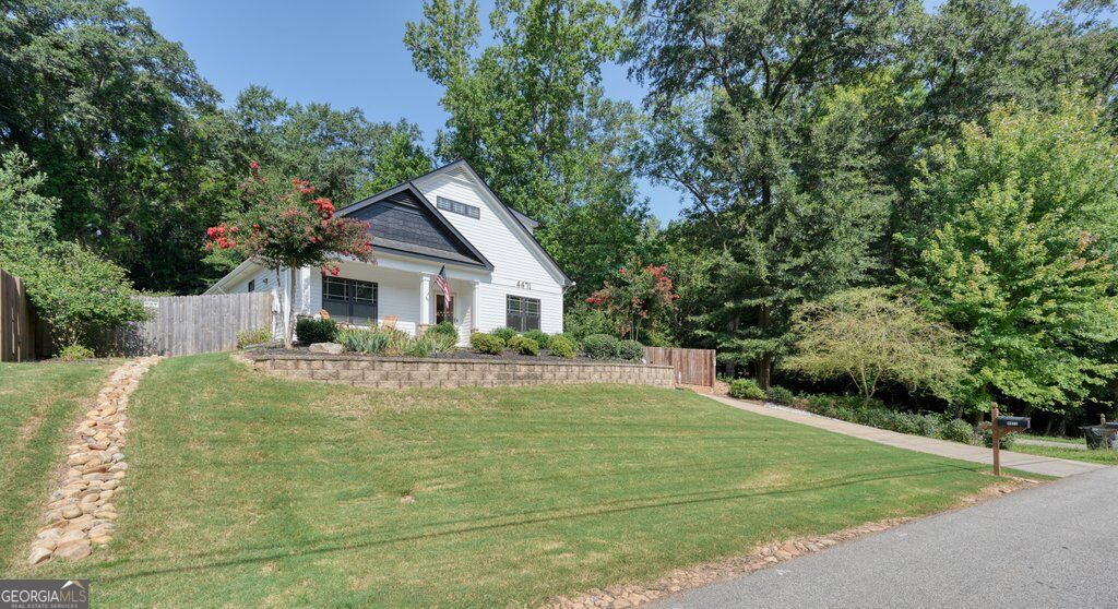 4471 Mclain CIR
