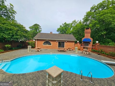 A home in LaGrange