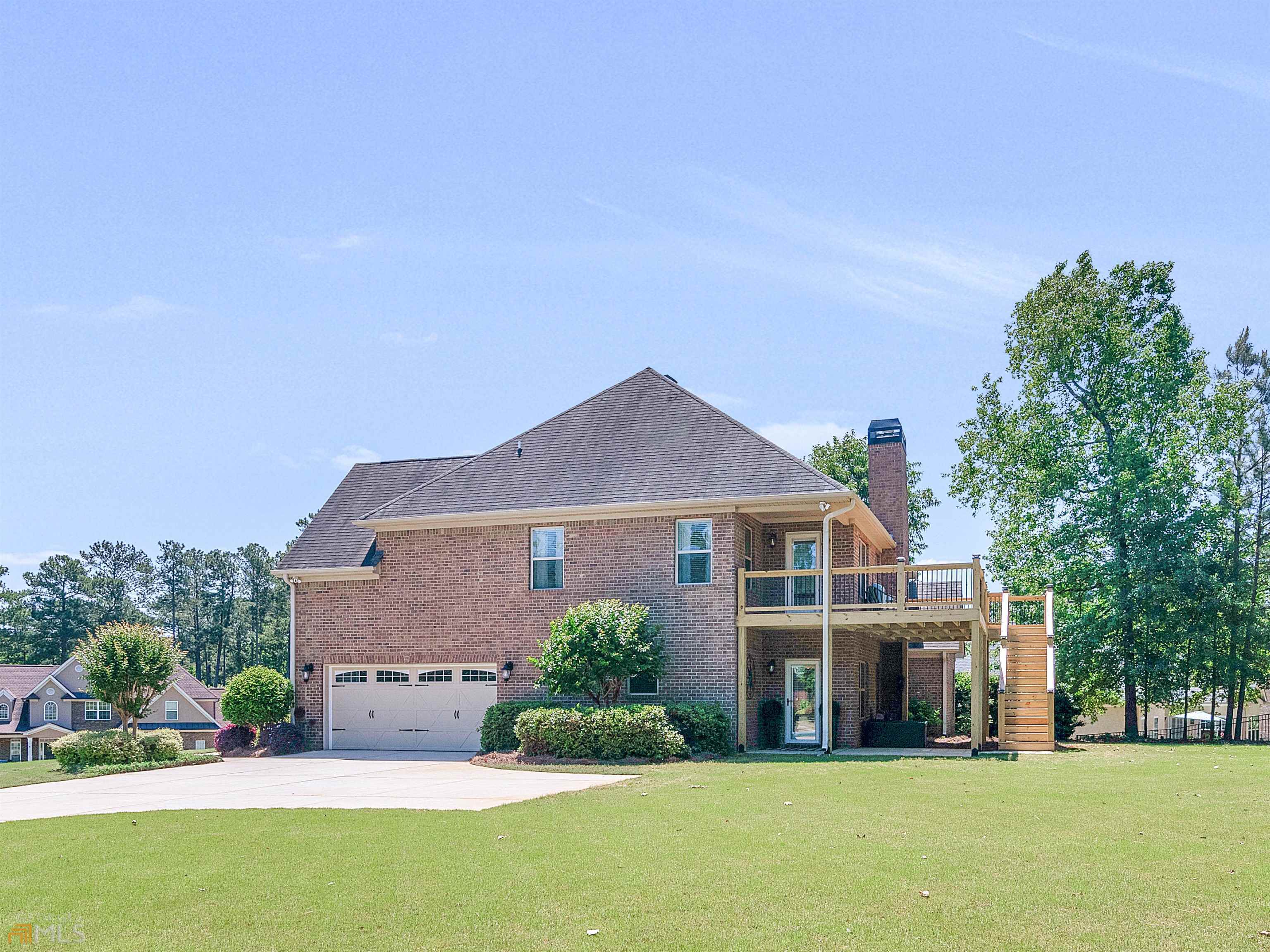 Lake Dow North - Residential