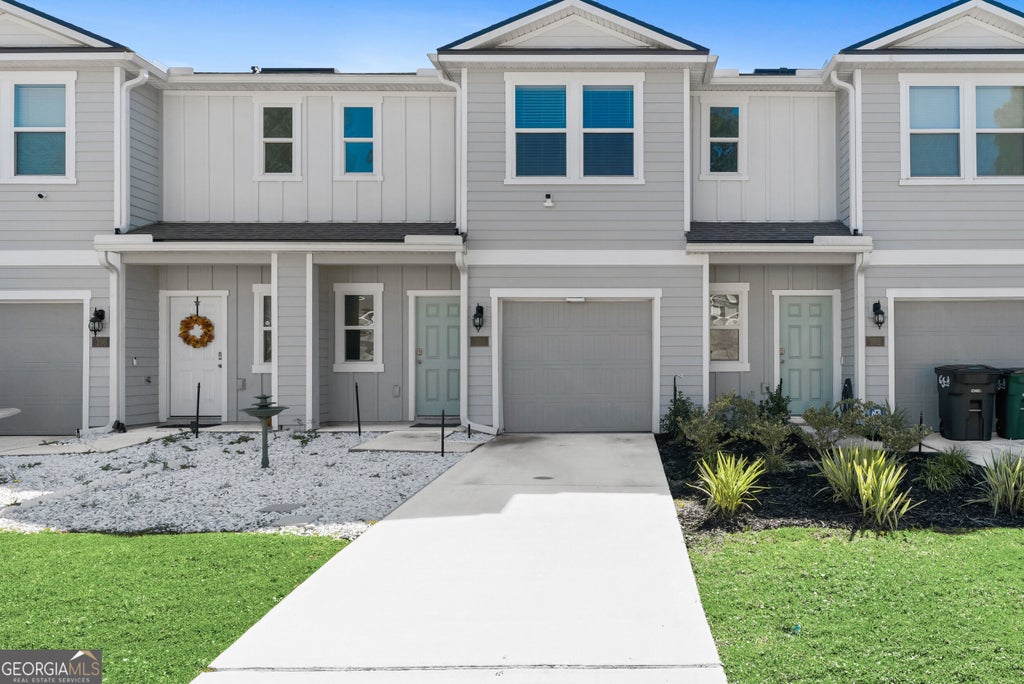 Photo of 104 Deep Bay Circle, Saint Marys, GA 31558 (MLS # 10877645)