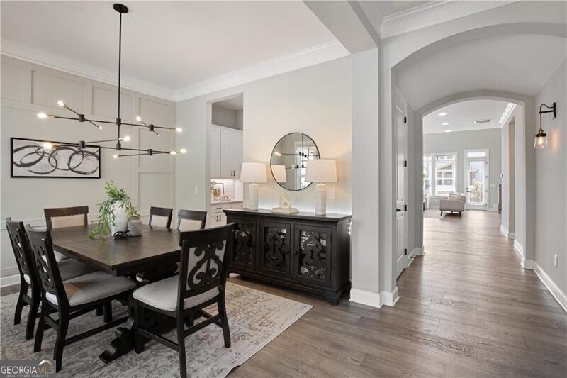415 Baroque DR