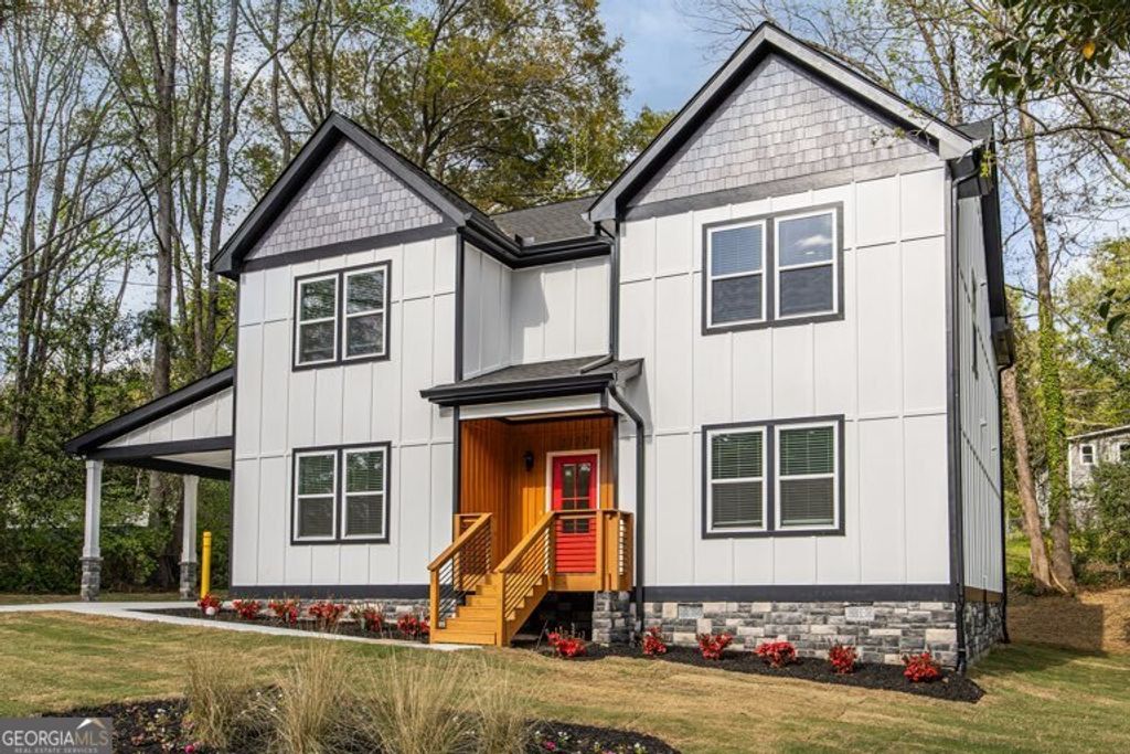 Photo of 2177 Kipling Circle SE, Atlanta, GA 30315 (MLS # 10725120)