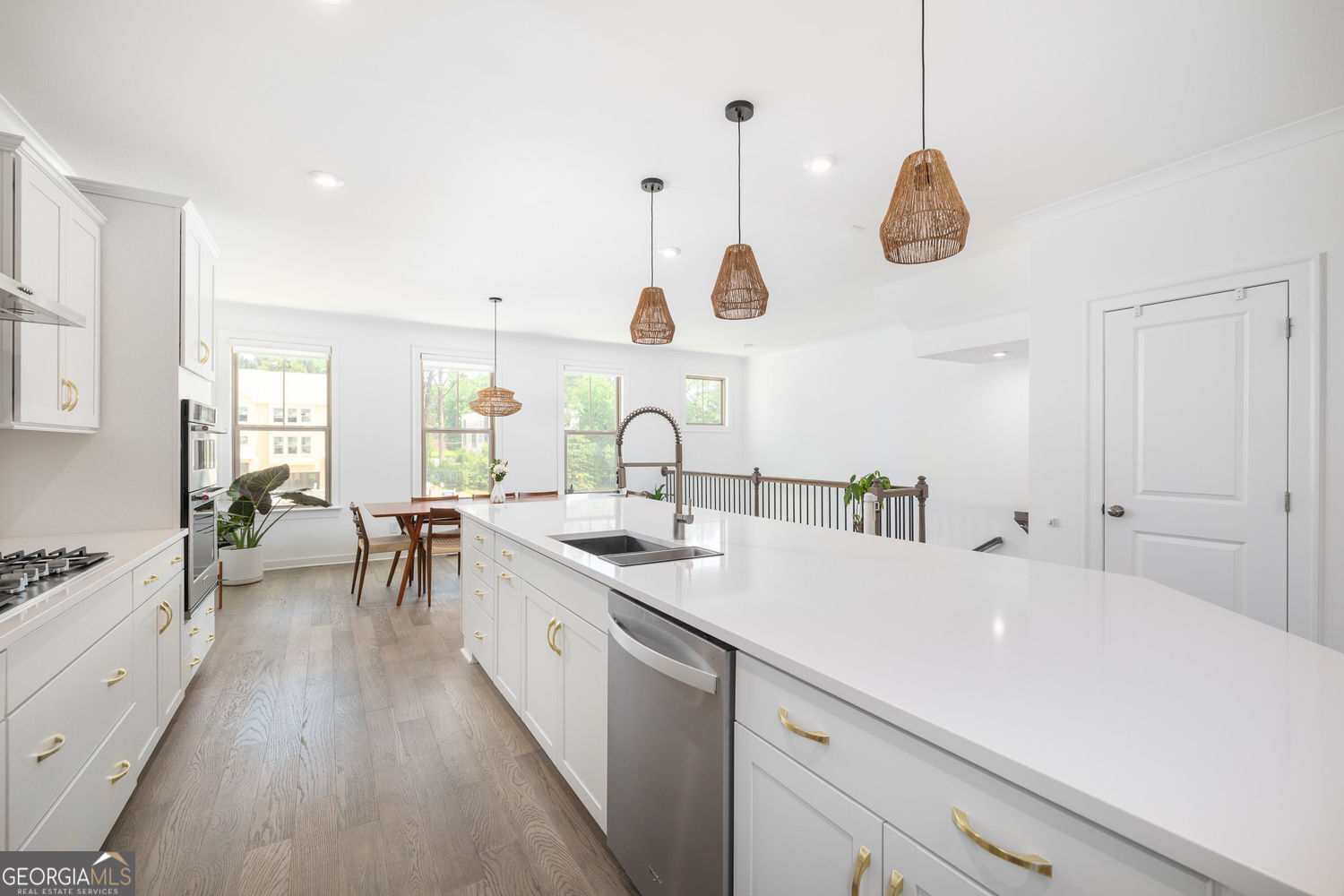 1312 Stanley Park DR