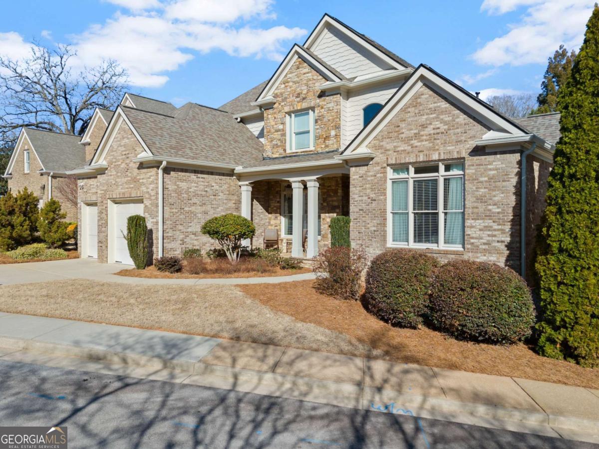 405 Forrest LN