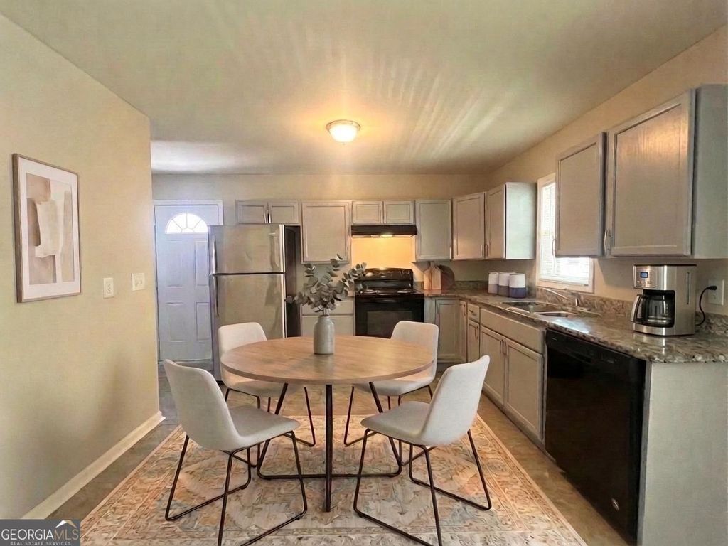 Photo of 1457 Richland Rd SW, Atlanta, GA 30310 (MLS # 10715265)