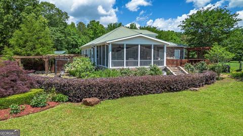 2638 Arnold Bottoms Road Colbert GA 30628