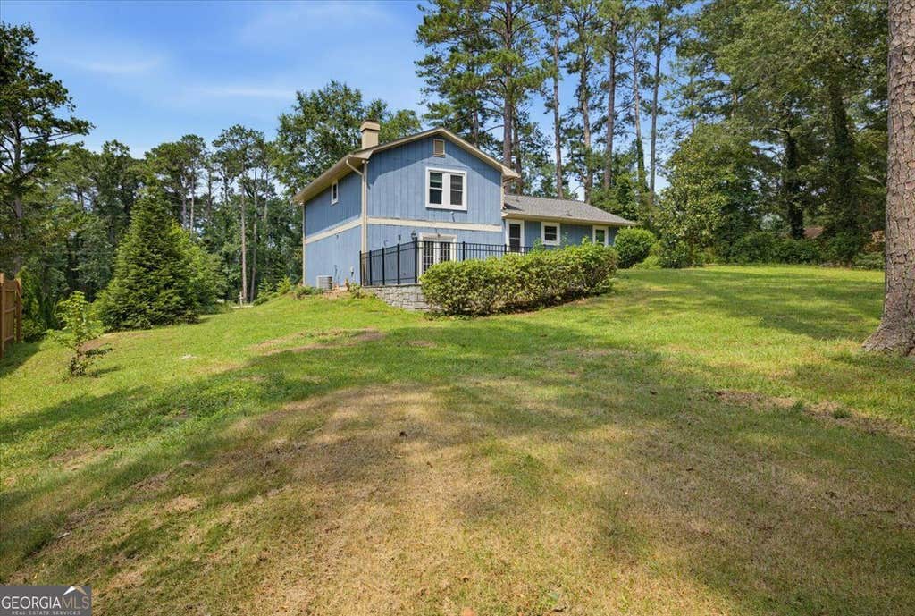 Photo of 1986 Gibralter Way, Conyers, GA 30012 (MLS # 10819921)