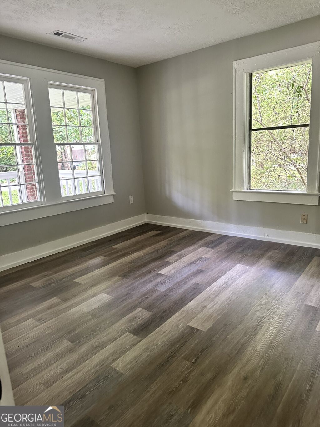 Photo of 6 Windsor Drive, Griffin, GA 30223 (MLS # 10773152)