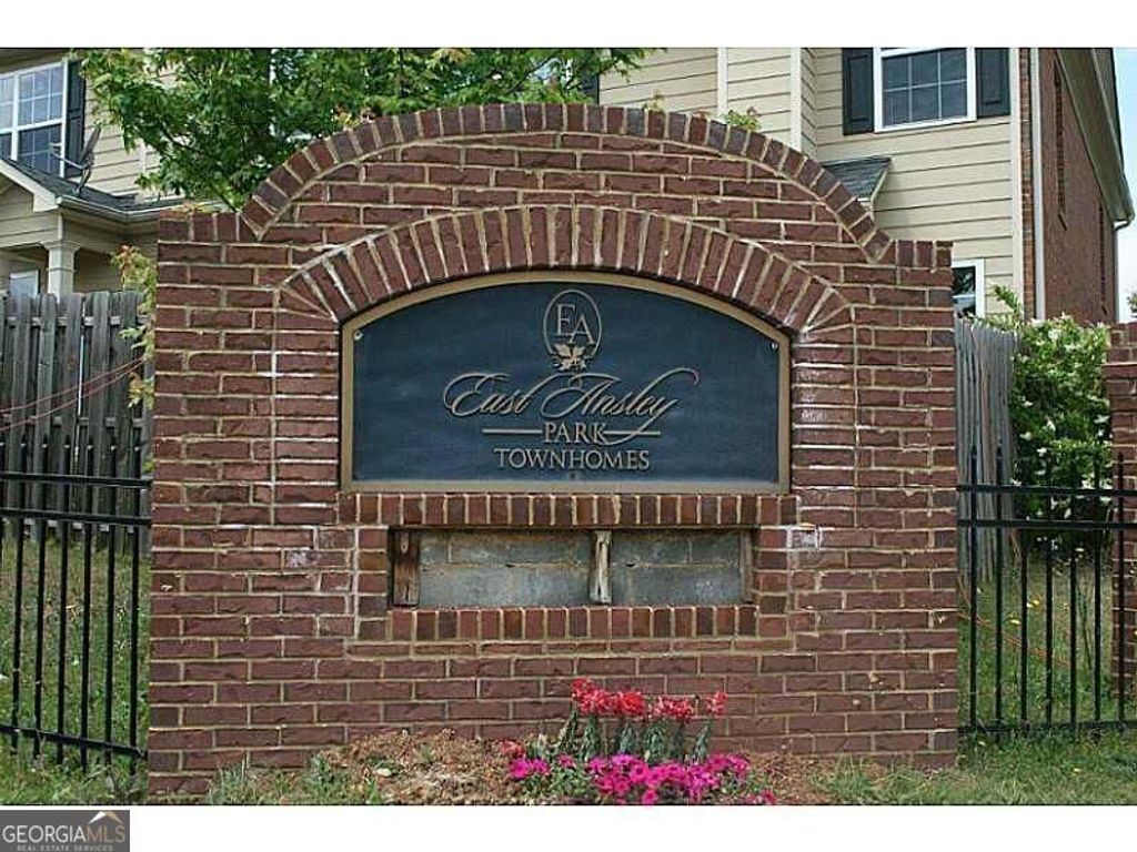 Photo of 4247 Youngstown Circle #4247, Stone Mountain, GA 30083 (MLS # 10756934)