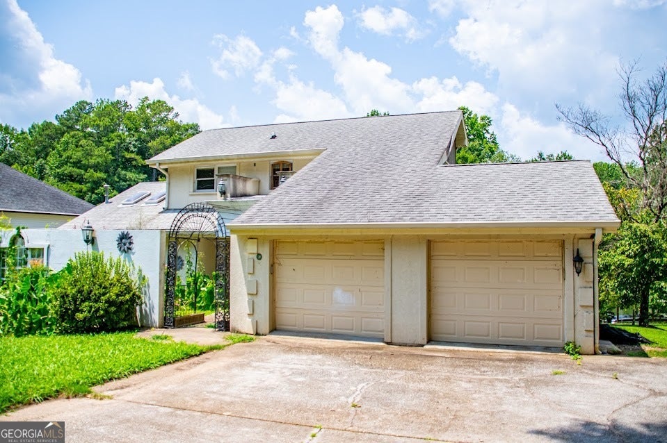 10083 Lakeview PKWY