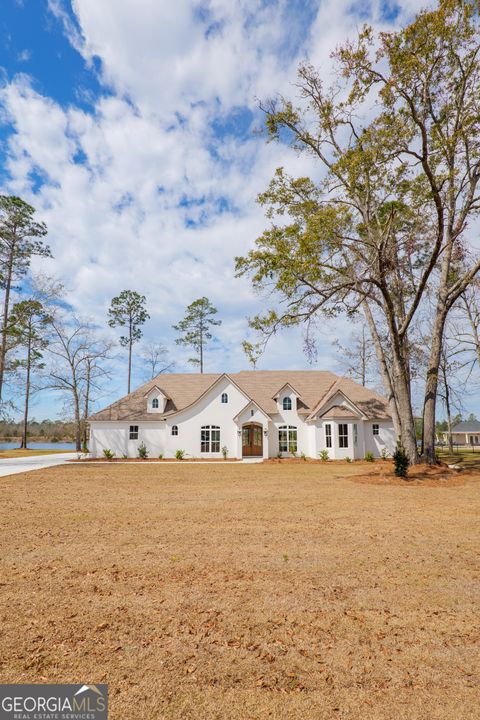 A home in Valdosta