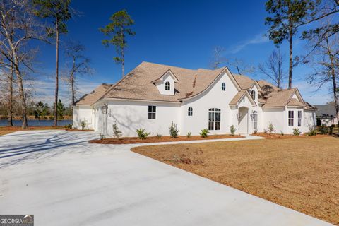 A home in Valdosta