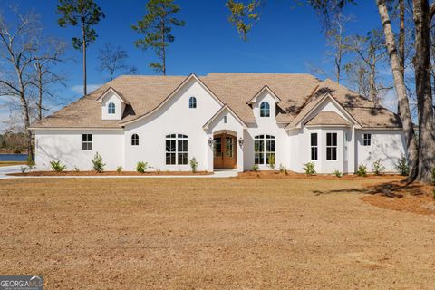 A home in Valdosta