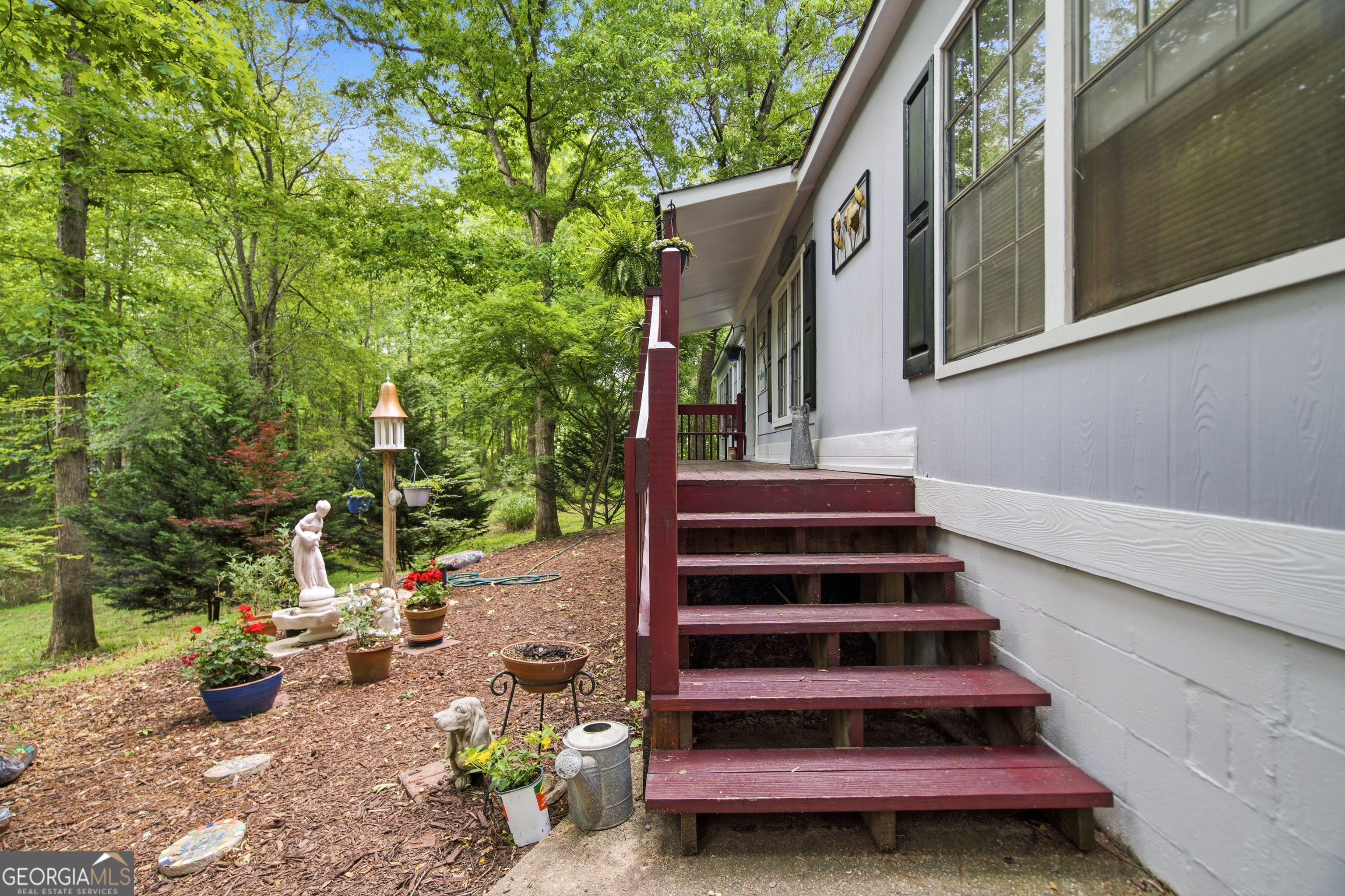 240 Northwood RD