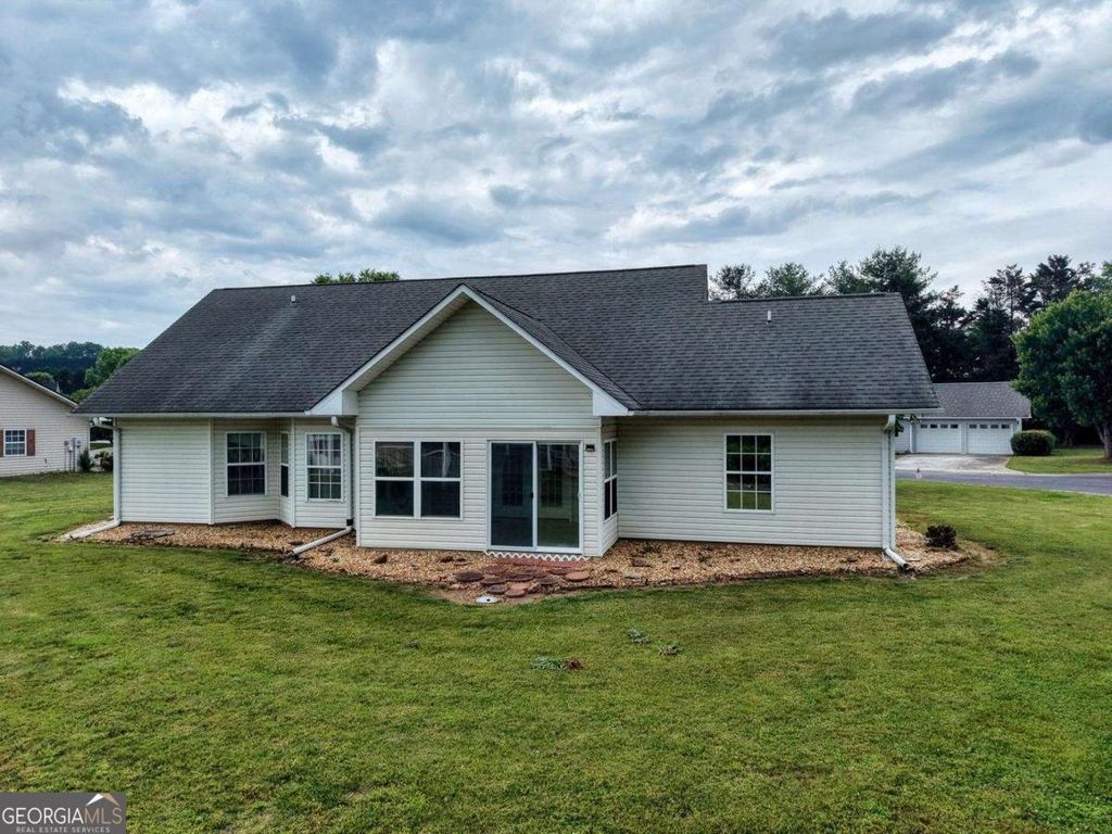 Photo of 22 Sunset Court, Blue Ridge, GA 30513 (MLS # 10771209)