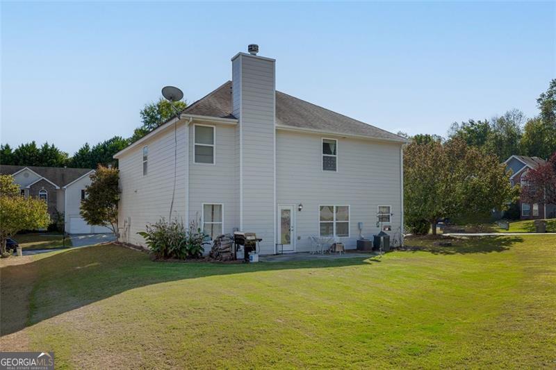 410 Blackwood LN
