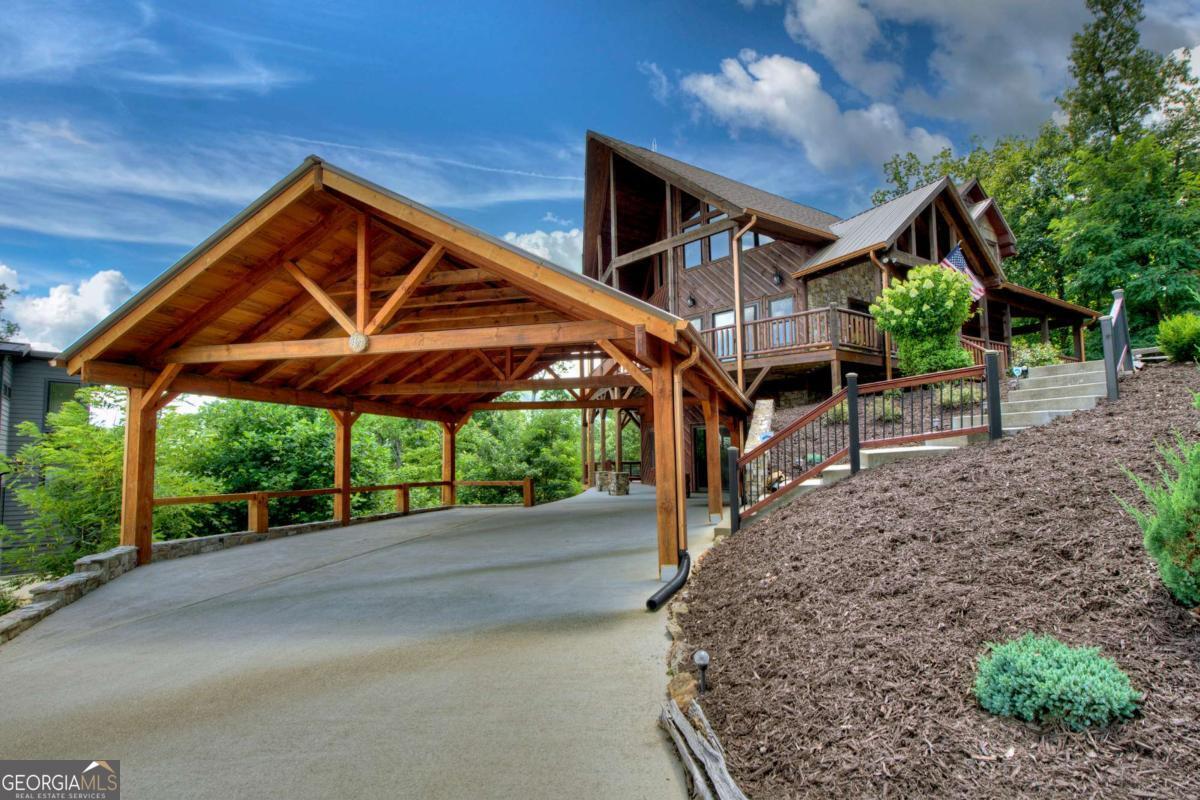 467 Deer Crest RD