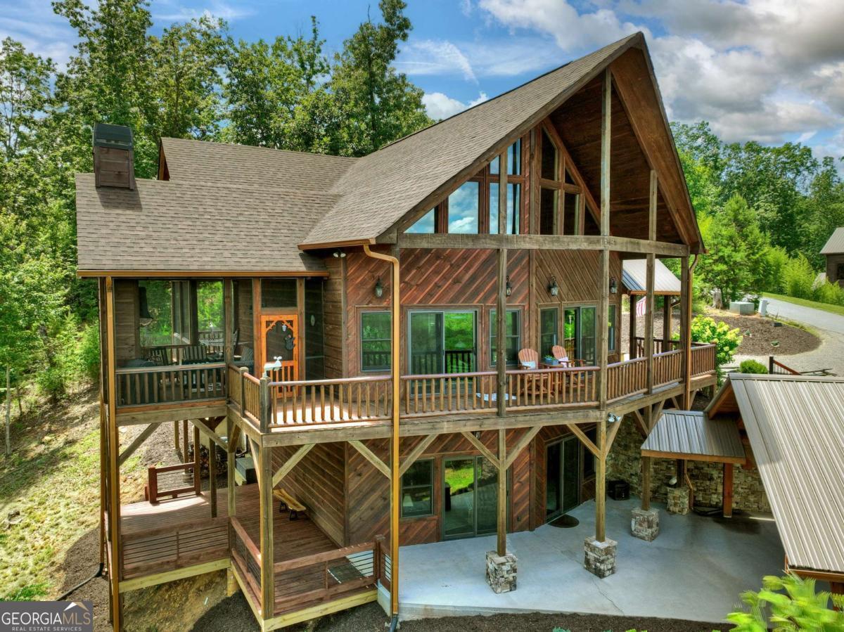 467 Deer Crest RD