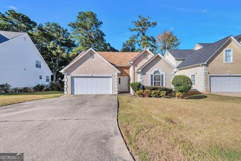 2255 Lake Royale DR Riverdale GA 30296