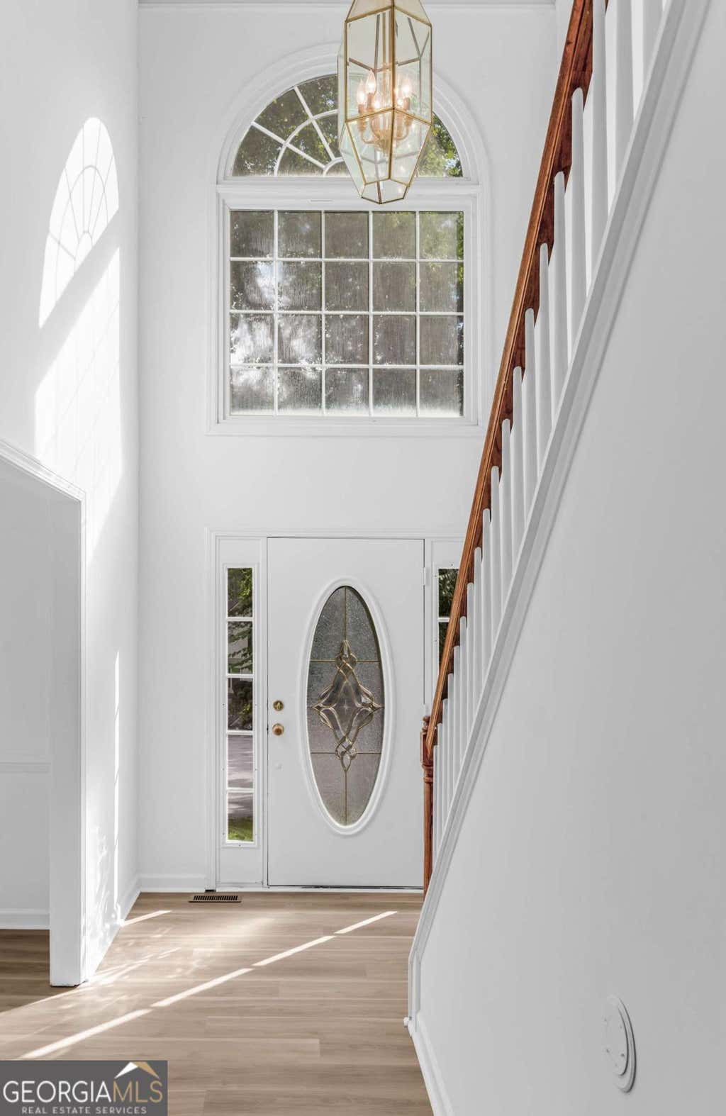 Photo of 6046 Braidwood Close NW, Acworth, GA 30101 (MLS # 10821923)