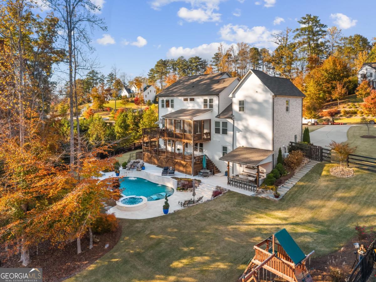 Grand Reserve - Residential