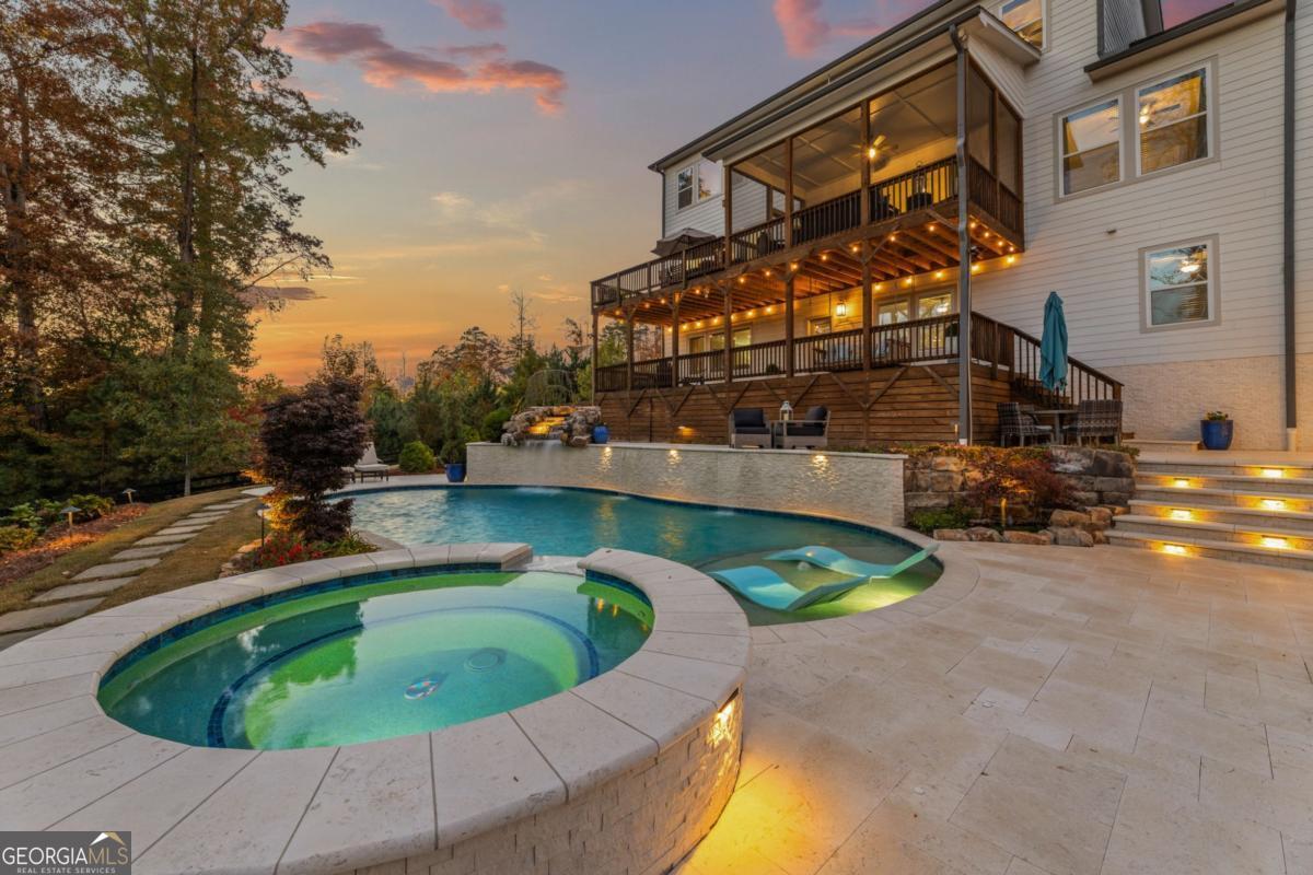 Grand Reserve - Residential