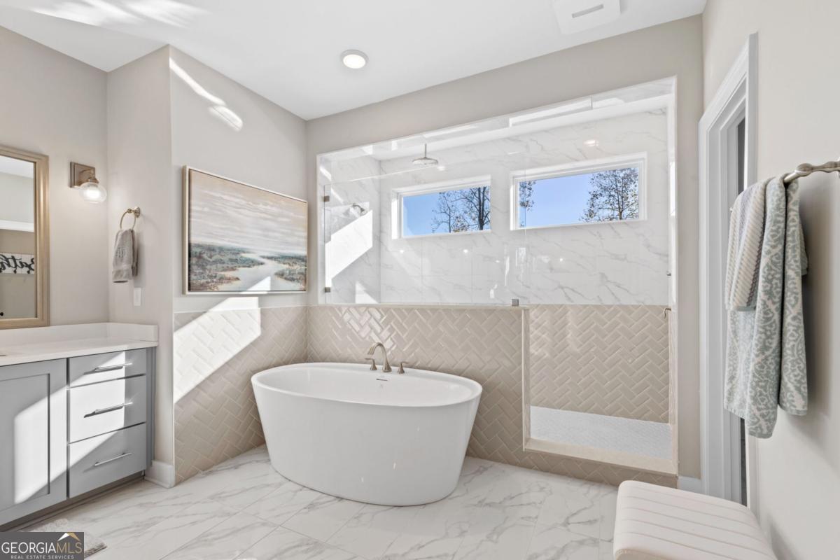 Grand Reserve - Residential