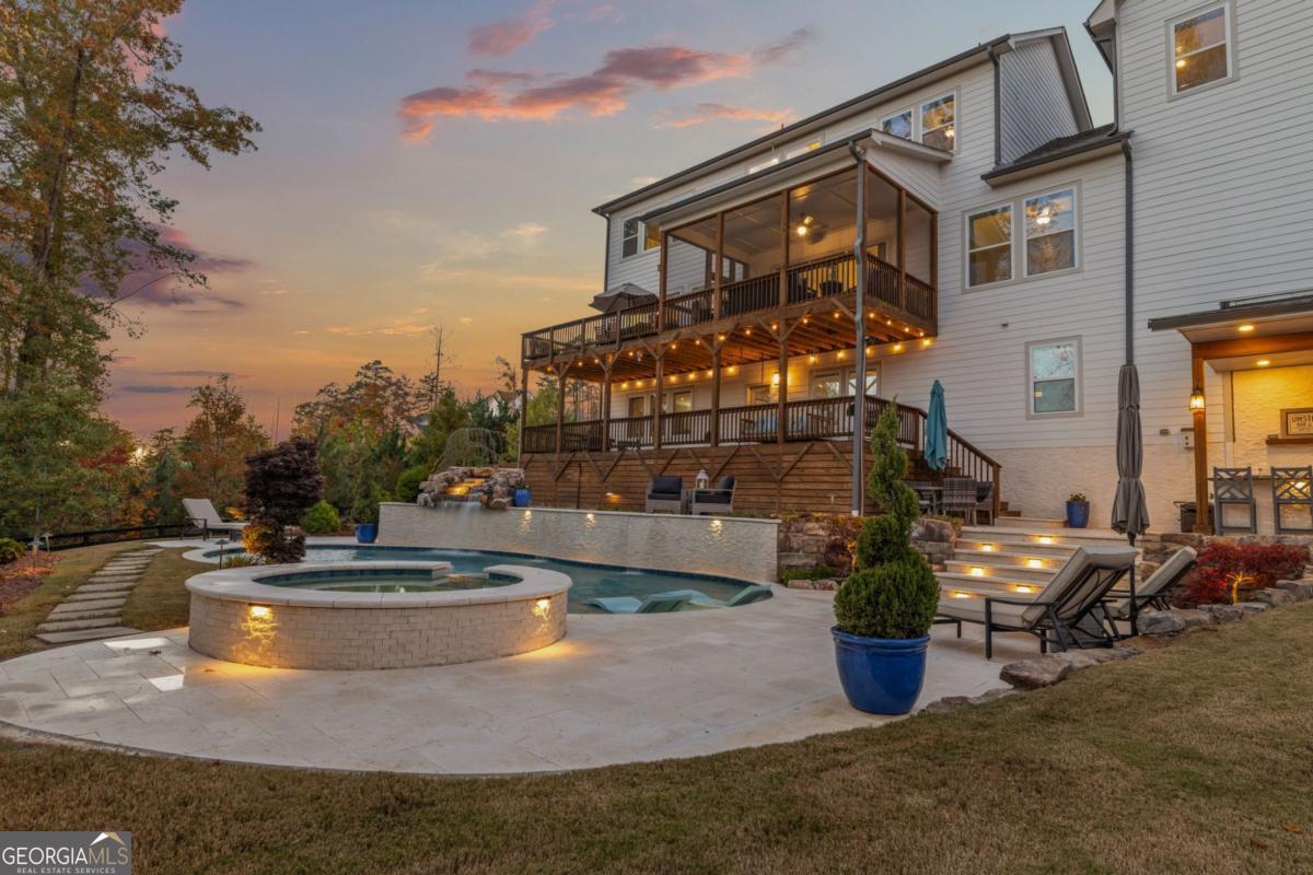 Grand Reserve - Residential