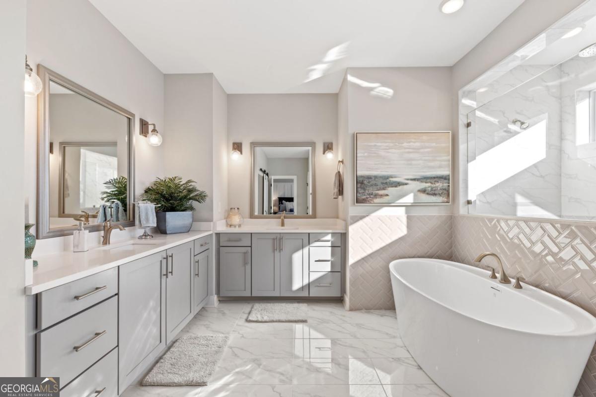 Grand Reserve - Residential