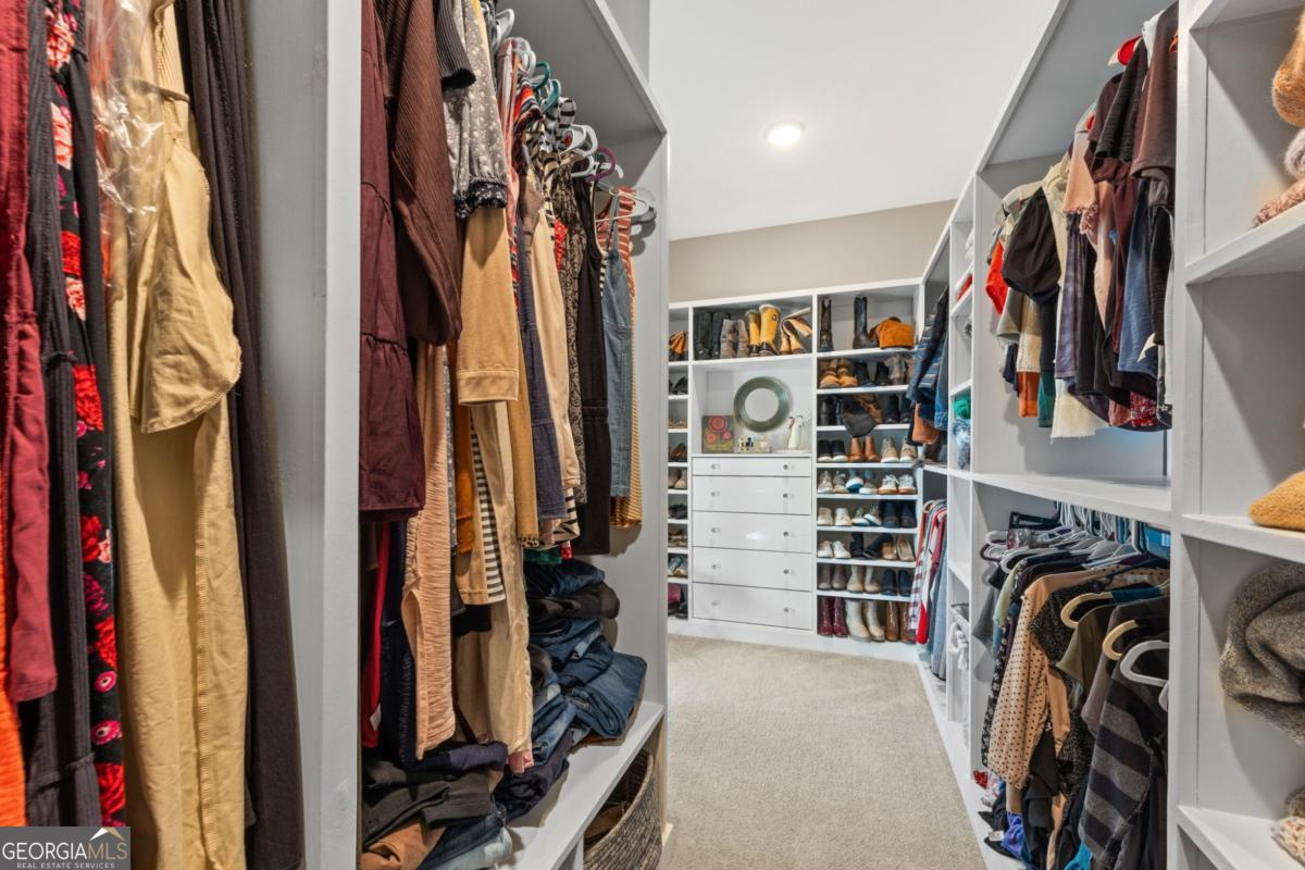 Grand Reserve - Residential