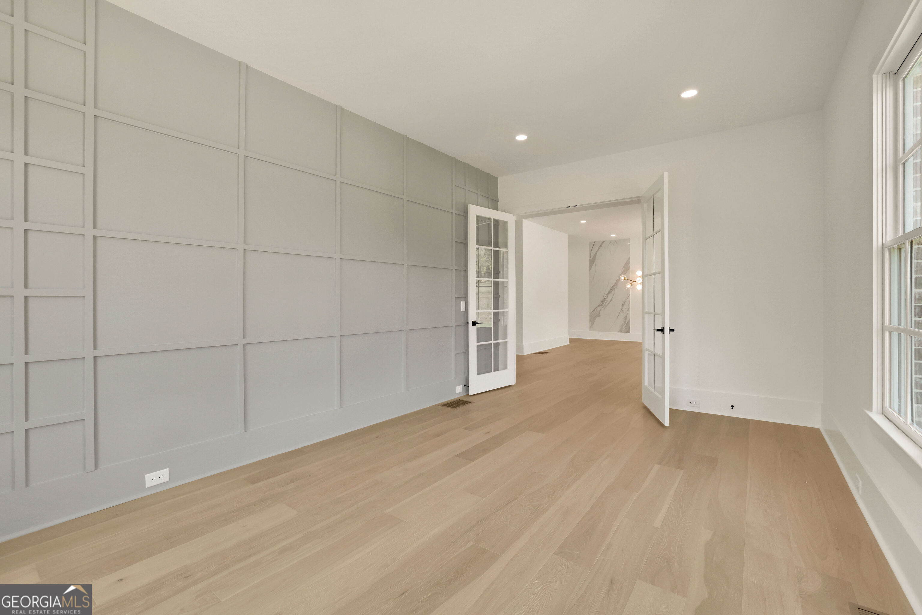 5753 Brendlynn DR
