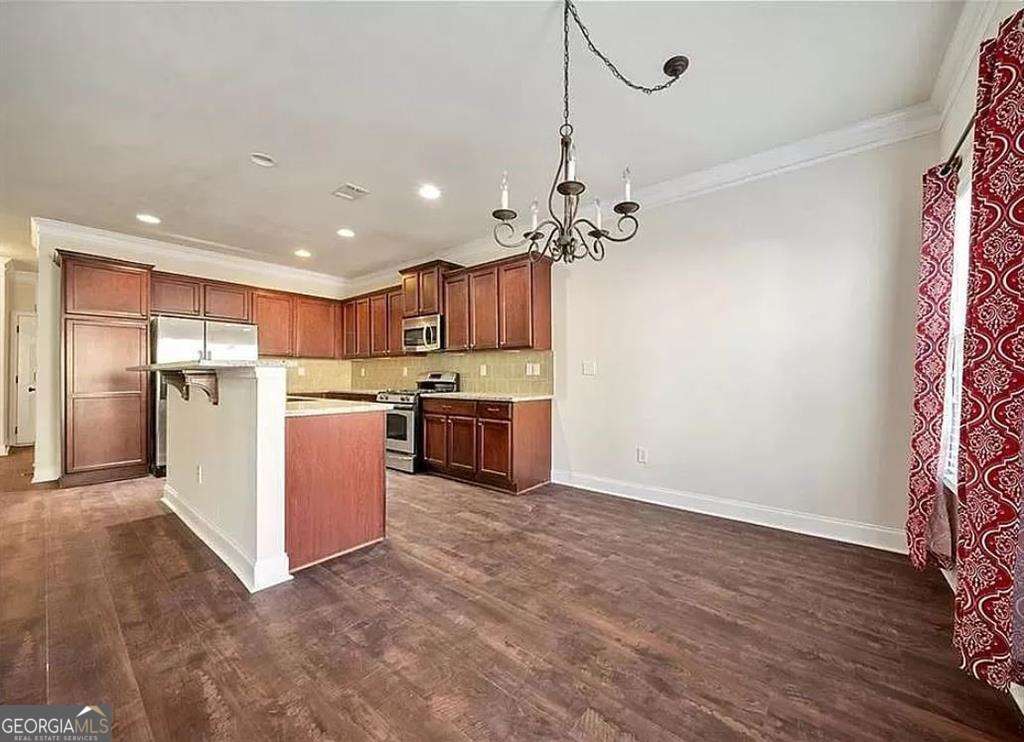 13276 Warrensville CV