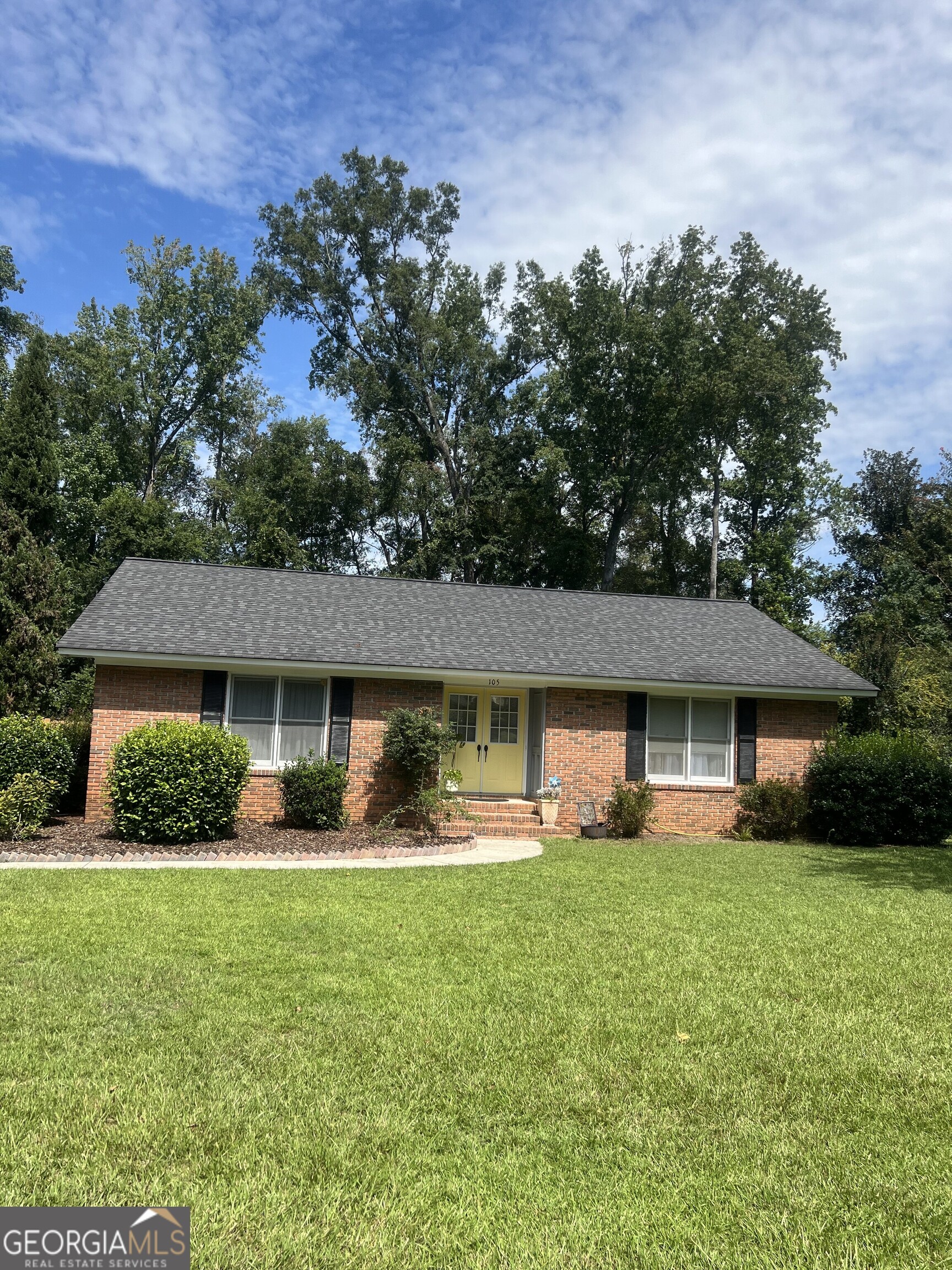 This spacious and well maintained 4 sided brick beauty is ready and waiting for you! Perfect for those who might be looking to downsize or purchase their first home, this 3 bedroom 2 bath home has many features to offer including a split floor plan, sprawling fenced in backyard with wired outbuilding, refreshing inground salt water pool and nicely landscaped yard to name a few. Each bedroom has oversized walk in closets for those who may need extra storage space. The secondary bathroom offers a tons of space and a well appointed tub/shower combination. Newer HVAC unit, roof (2016), pool pump (2025), along with the brick exterior allow for you to enjoy low maintenance living with a short drive to downtown or I-16. Call today to schedule your showing!