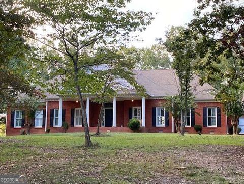Photo of 220 Connesena Road, Kingston, GA 30145 (MLS # 10615393)